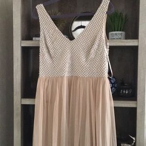Cream Adrianna Papell Gown. Like New